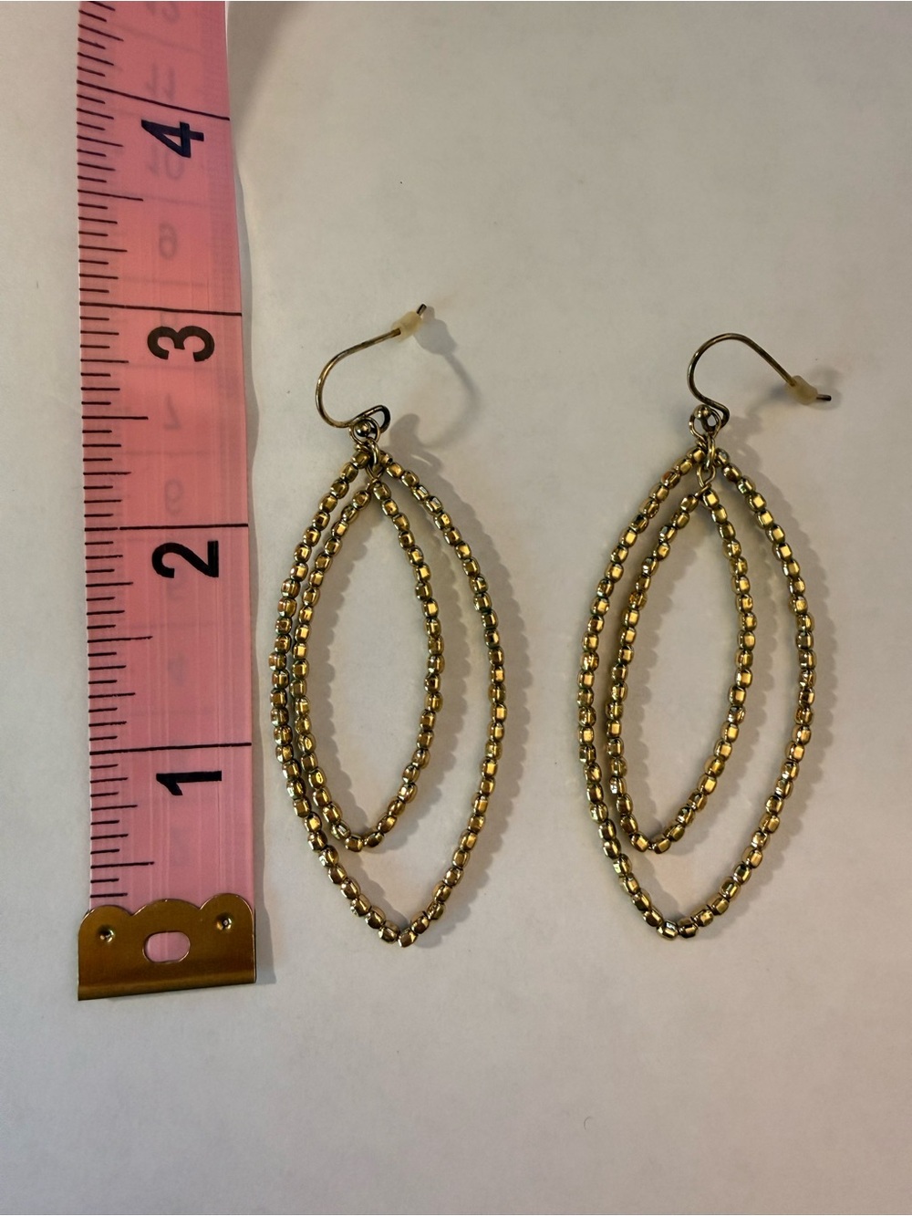 Stella & Dot Gilded Arrow Drop Earrings Gold Textured Chevron Geometric Hoops - Picture 2 of 3
